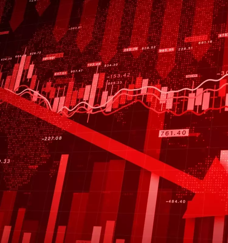 Navigating the Current Market: AI's Dominance and Underlying Risks