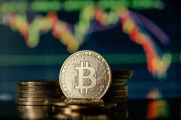 Bitcoin Options Market Signals Defensive Stance Amidst Thin Trading