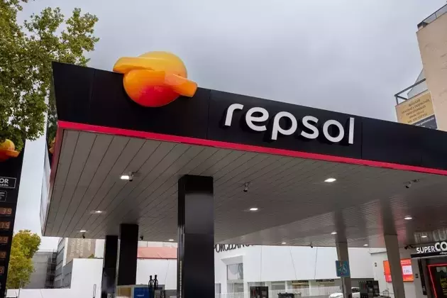 Repsol: Downgrading to Hold Amid Valuation Concerns and Cyclical Headwinds