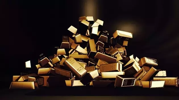 Gold's Resurgence: A Strategic Shift in Asset Allocation Amidst Inflation