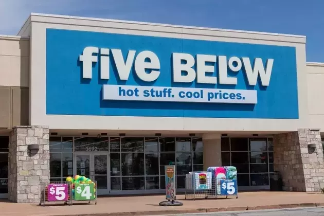 Five Below: Sustained Growth and Undervalued Potential
