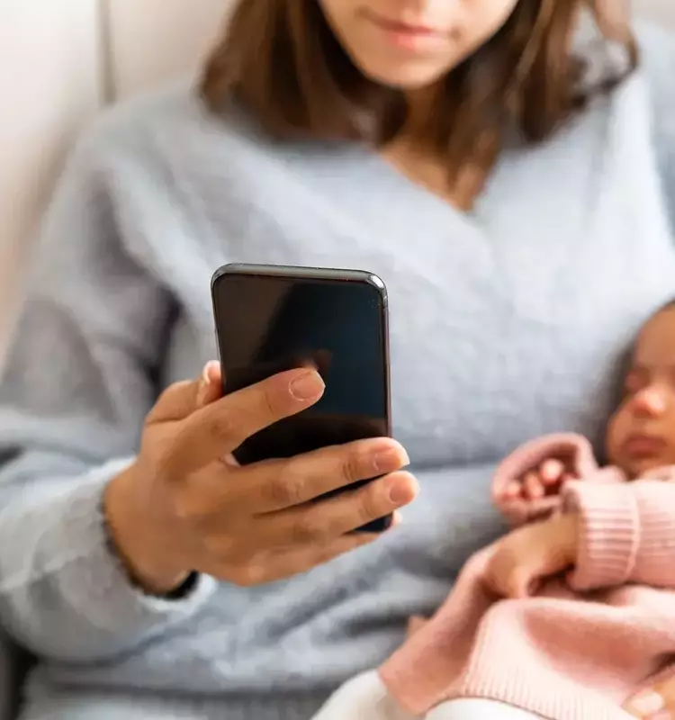 Ending Draining Mom Friendships: A Guide to Healthy Boundaries
