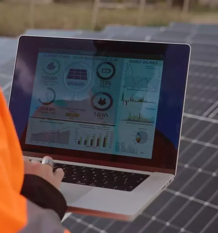 Optimizing Renewable Infrastructure Investments: Balancing Returns and Risks