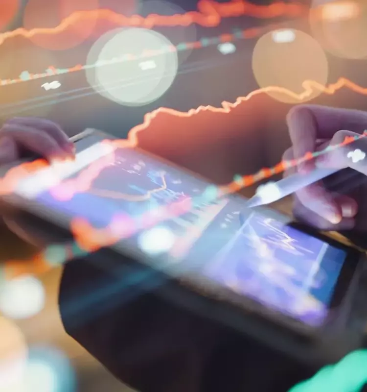 Market Volatility: Geopolitics and Inflation Impact Tech Stocks
