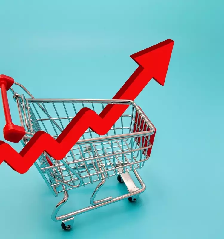 Consumer Confidence: June Sees Modest Rebound Amidst Persistent Inflation Concerns