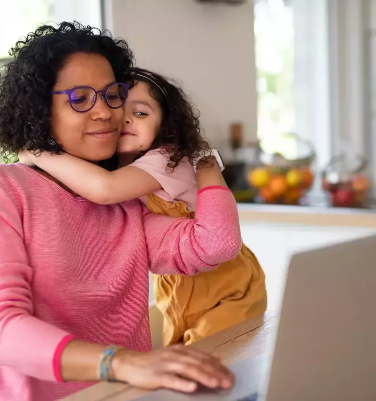 Strengthening Family Bonds: Practical Tips for Working Parents