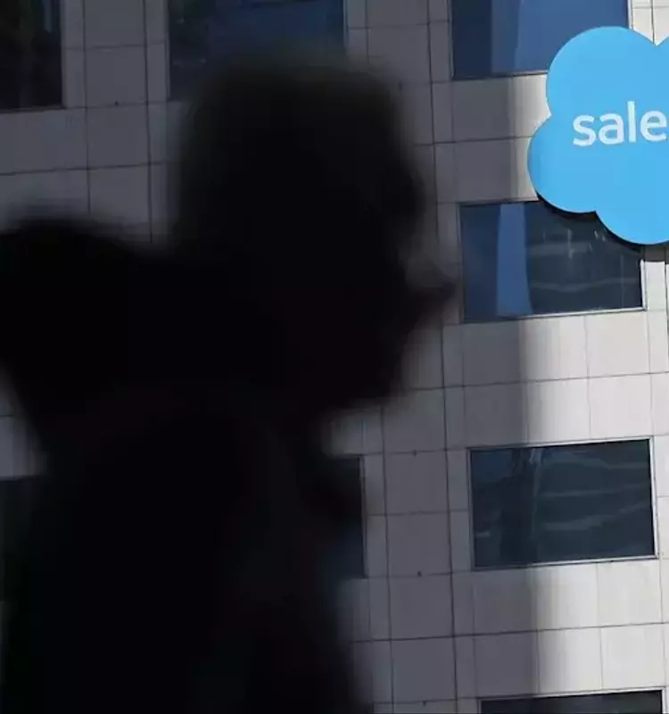 Salesforce Bolsters AI Customer Service with Fin Acquisition