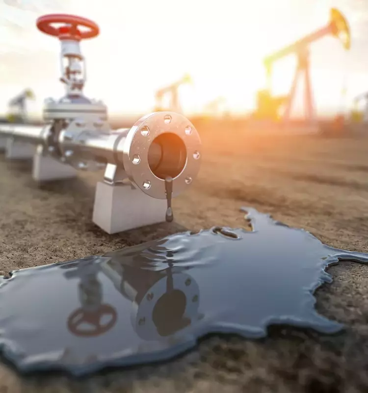 Occidental Petroleum: Reassessing Valuation and Performance Challenges