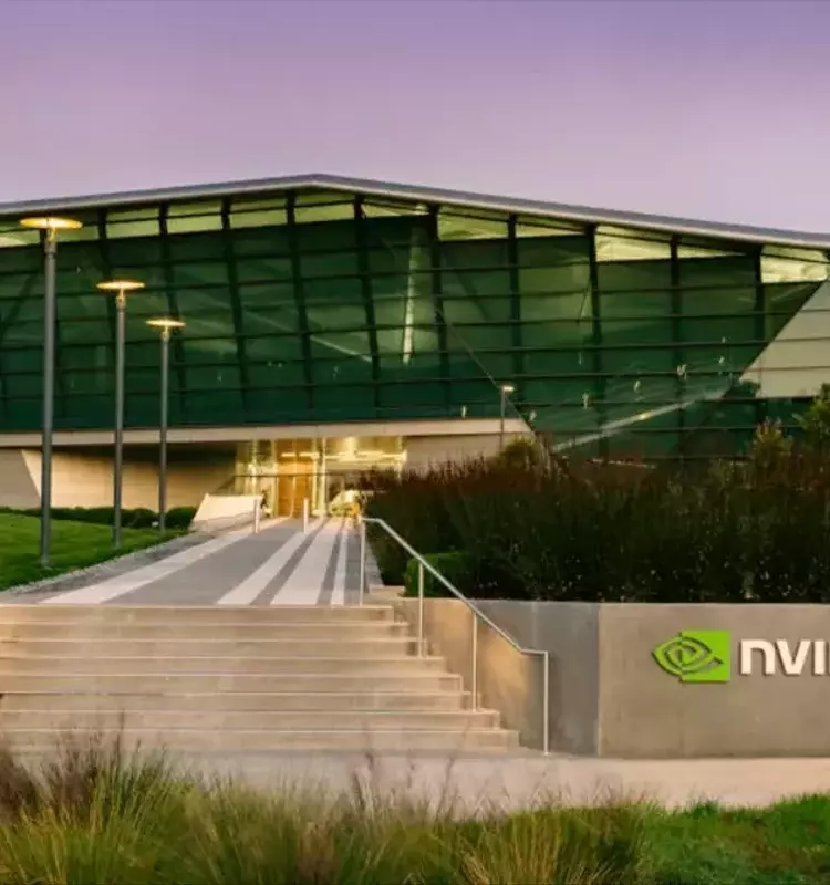 Bernstein Reaffirms NVIDIA (NVDA) as Essential Investment Amidst Tech Market Volatility