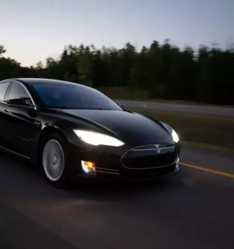 Tesla's Stock Performance Increasingly Tied to Potential SpaceX Merger