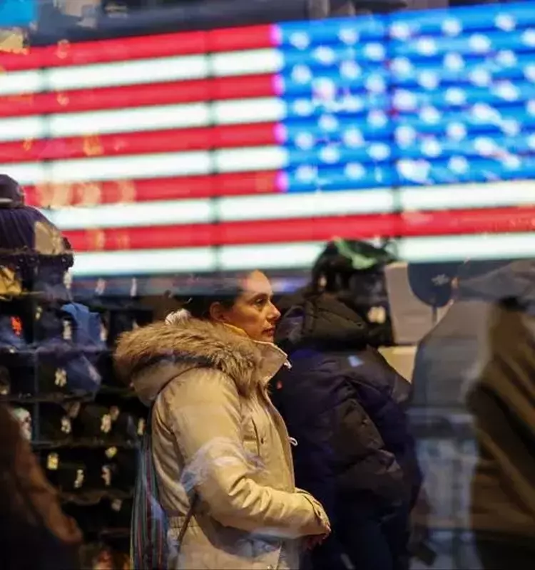 US Q1 GDP Rises, Consumer Spending Slows