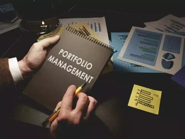 Maximizing Value: A Deeper Look into Active Investment Management