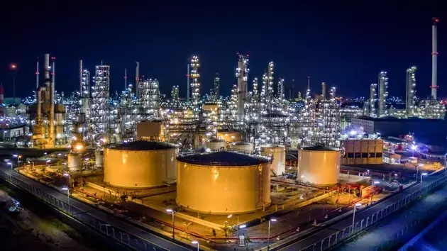 Exxon Mobil: Navigating Geopolitical Tides and Investor Expectations