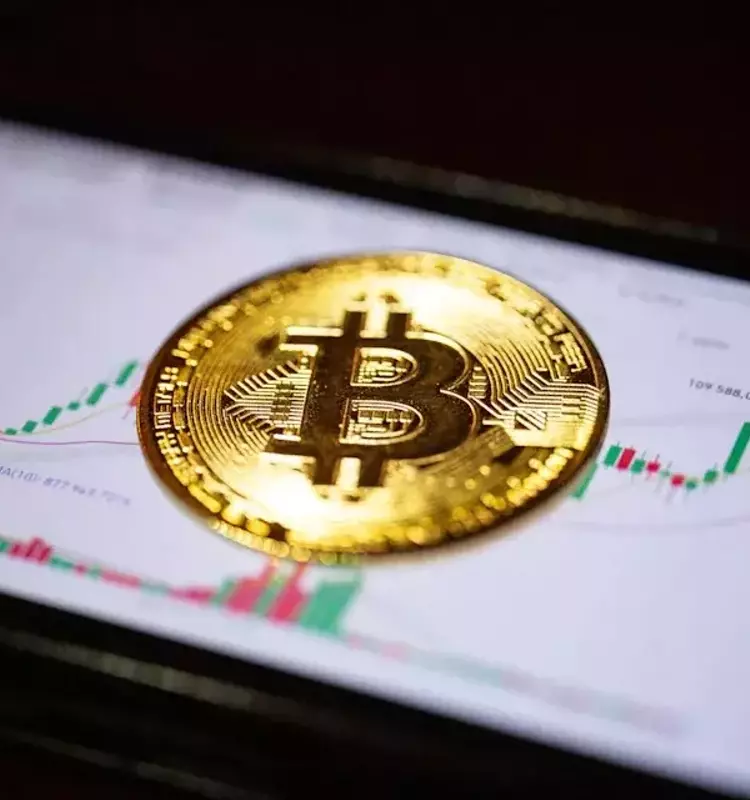Analyst Identifies Key Reversal Pattern in Bitcoin's Performance