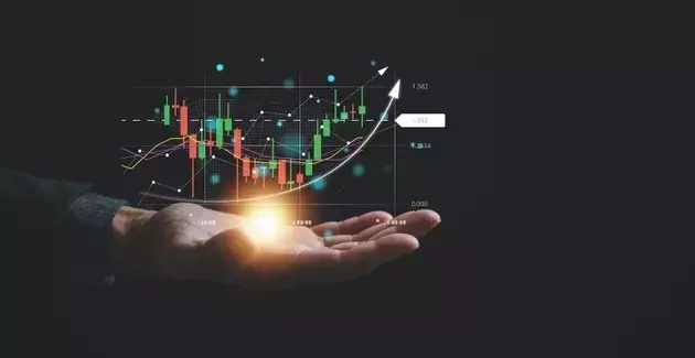 Mid-Cap Growth Portfolios Outperform in Q1 2026 Amid Market Declines
