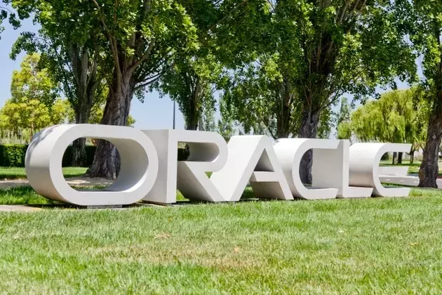 Oracle's Cloud Ascent: A Once-in-a-Lifetime Opportunity
