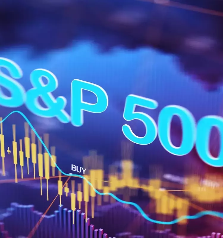S&P 500 Nears All-Time Highs with Consecutive Weekly Gains