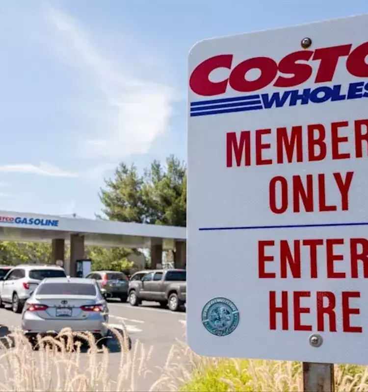 Walmart's Strategy to Compete with Costco on Fuel Prices