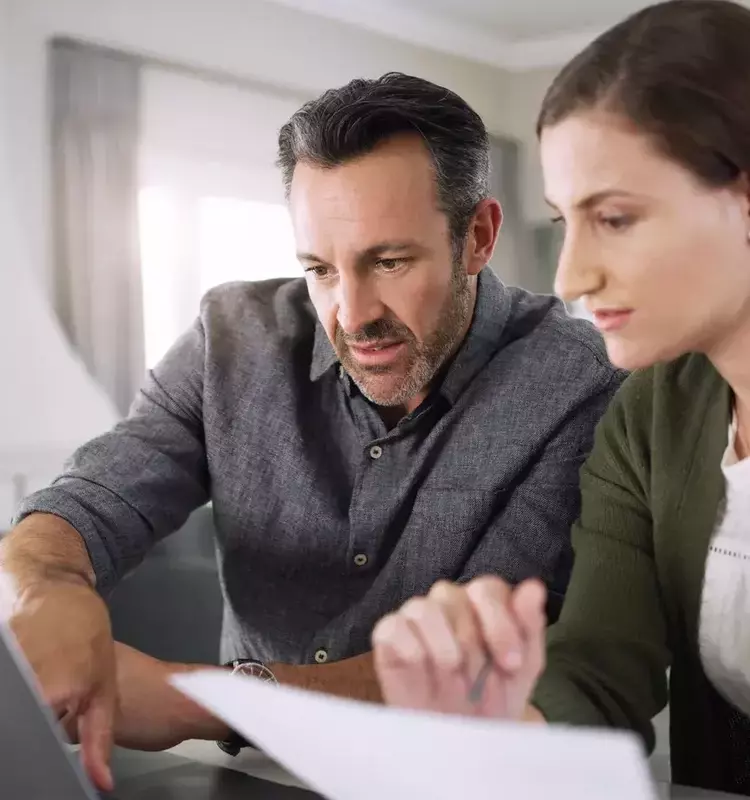 Understanding Credit Scores: A Mid-Life Financial Checkup