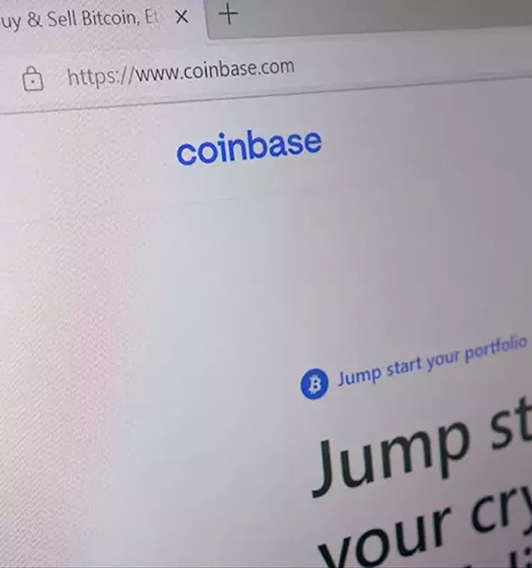 Coinbase's Base Blockchain Shifts Focus to Trading and AI After Social Initiatives Underperform