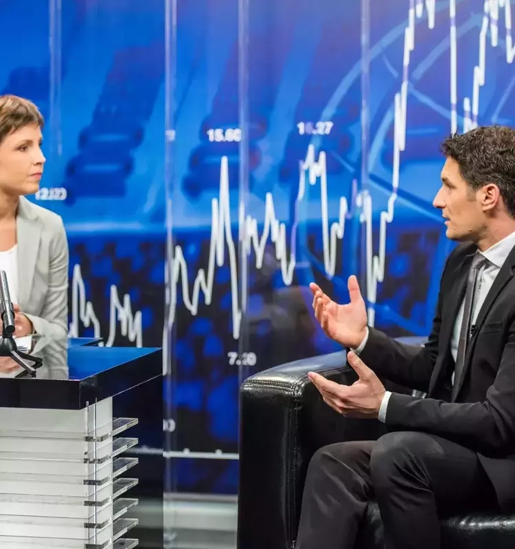 The Silver Market Crash of 1980: Unraveling the Hunt Brothers' Scheme