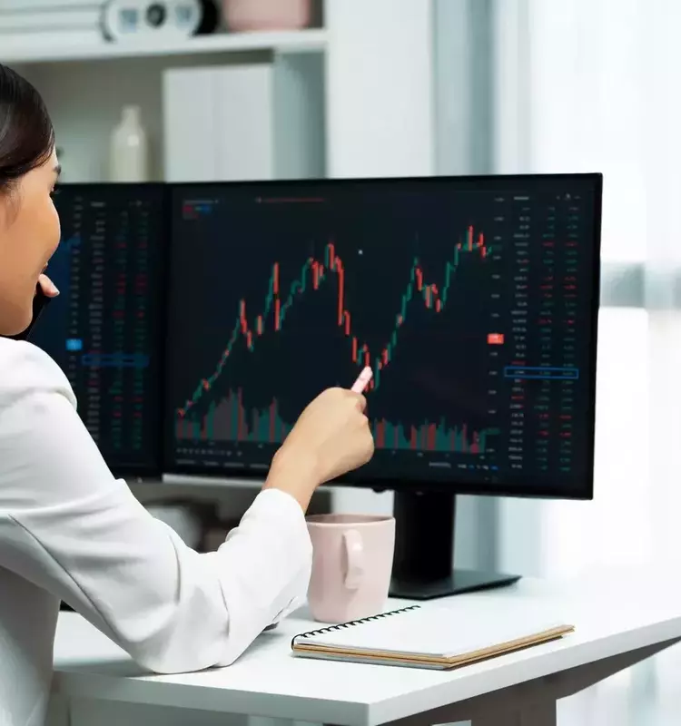 Understanding the Triple Bottom Chart Pattern in Technical Analysis