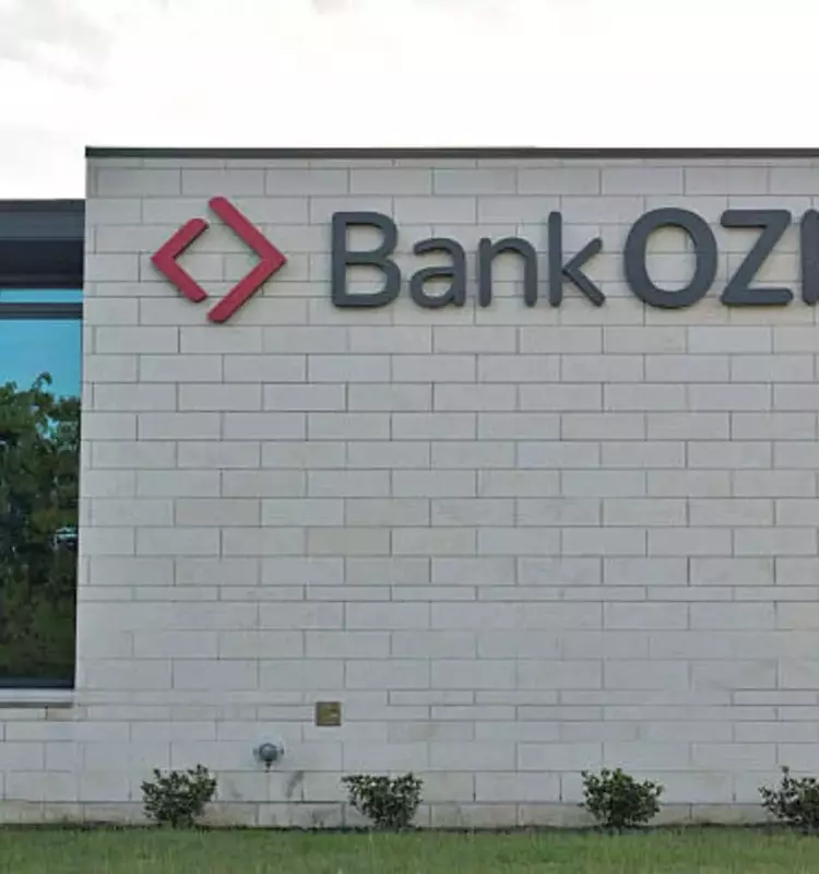 Bank OZK's Strategic Shift: Diversification Amidst CRE Concerns
