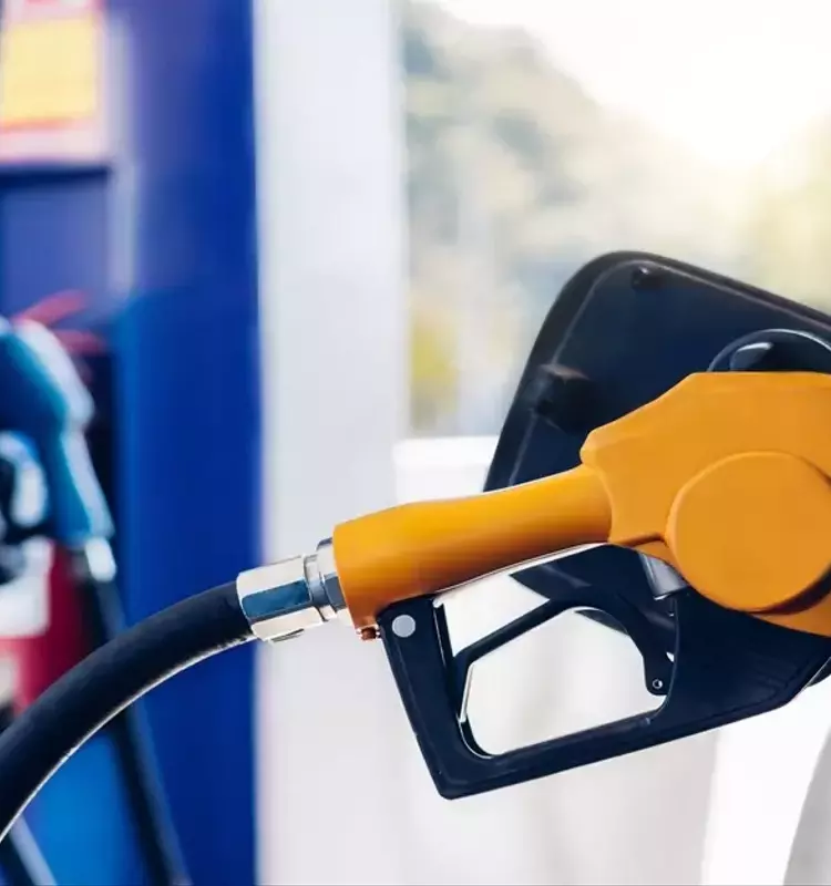 Gasoline Prices Surge for Third Consecutive Week, Reaching Two-Month High