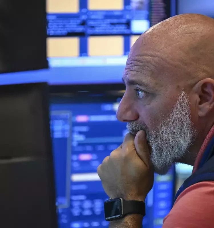 Stock Market Rebounds as Tech Earnings and Inflation Data Influence Investor Sentiment