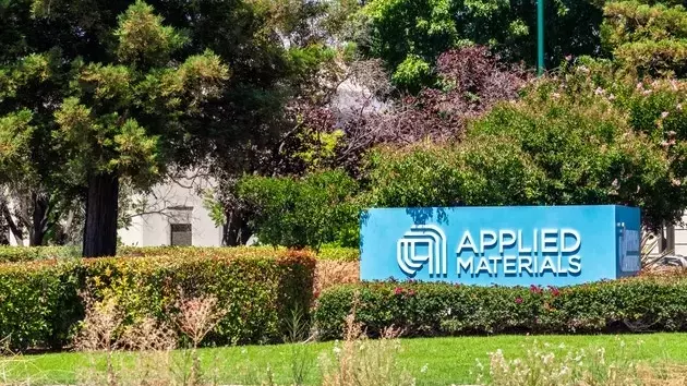 Applied Materials Achieves Record Performance and Positive Outlook