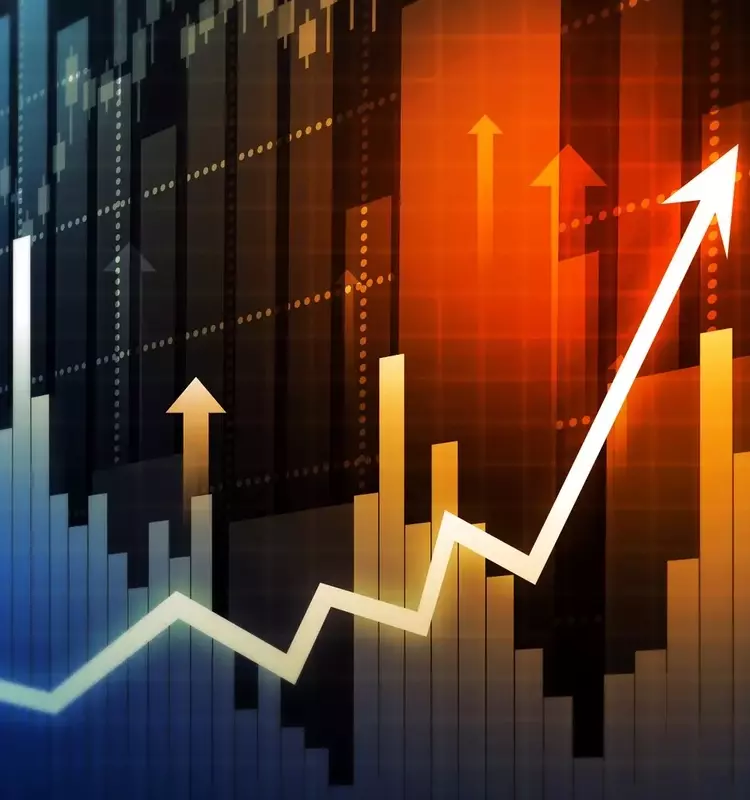 S&P 500: A Resilient Market Outlook Amidst Shifting Valuations