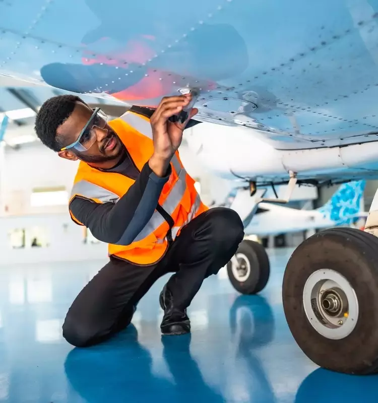 Sky Harbour Group Faces Investment Scrutiny Amidst Growth