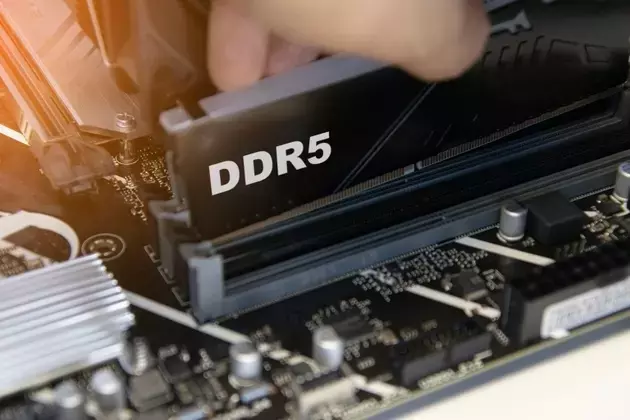 AMD's Data Center Dominance and AI-Driven Growth Propel Stock to 'Buy' Rating