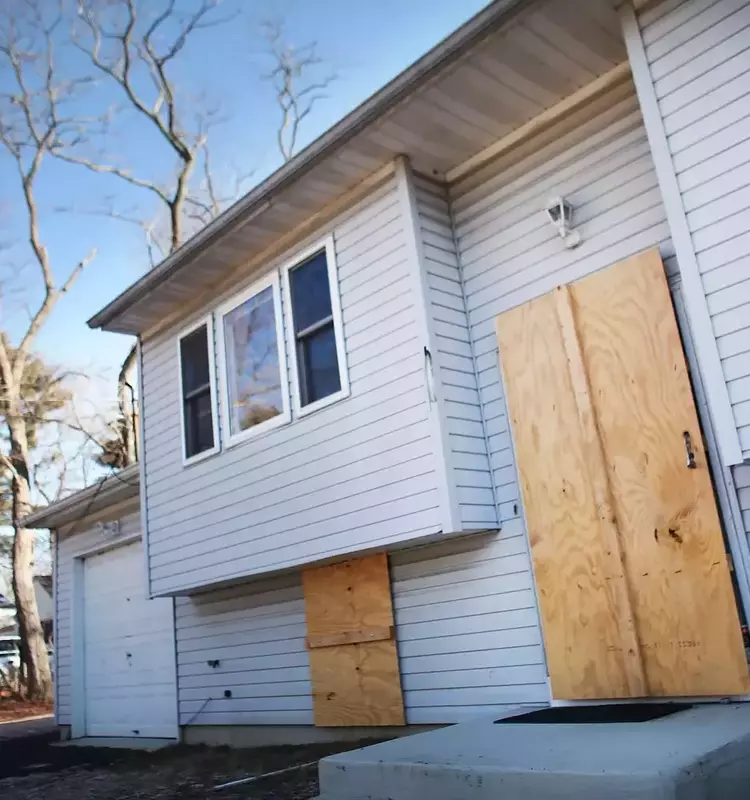 Navigating the Complexities of Acquiring Foreclosed Properties