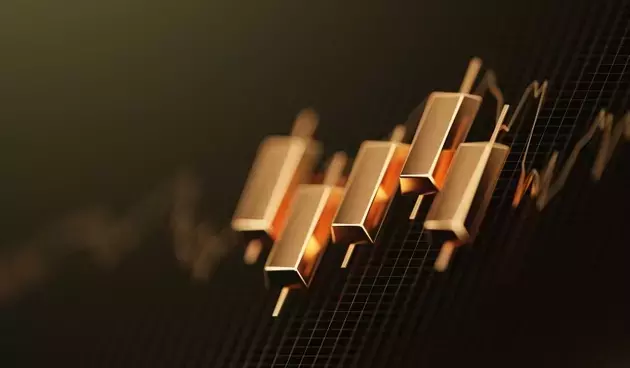Gold's Resurgence: Fiscal Concerns and Investment Demand Drive Price Rally