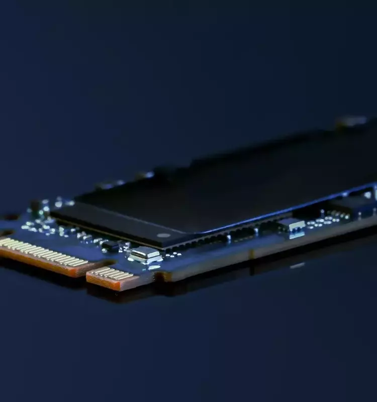 Unpacking AI Hardware Growth: SanDisk's Performance and Market Landscape