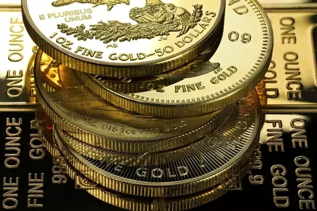 Gold's Unyielding Ascent: Defying Traditional Market Logic