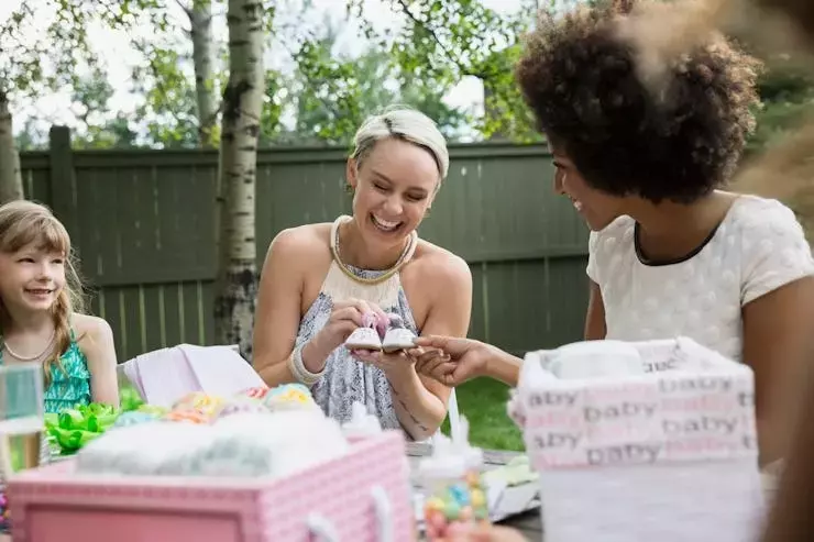 Crafting Your Essential Baby Registry